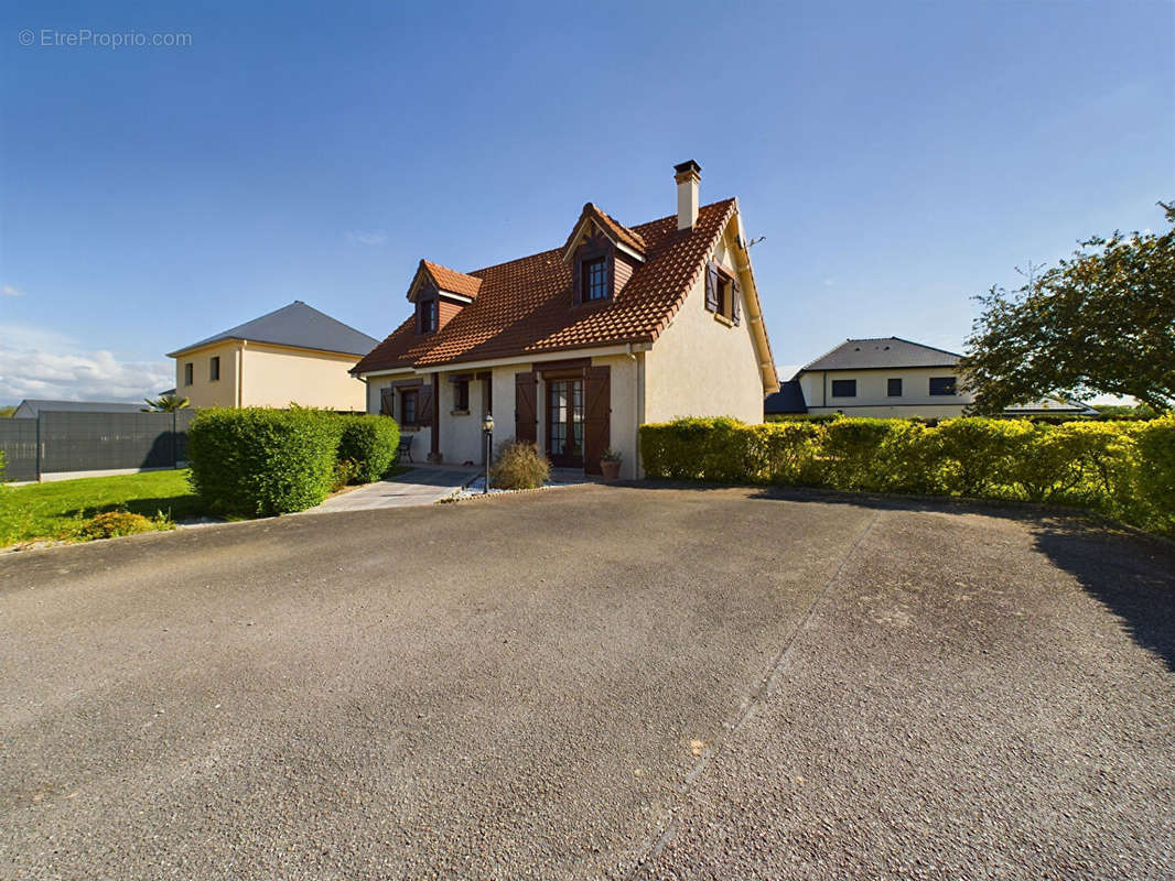 Maison à SAINT-PIERRE-LES-ELBEUF