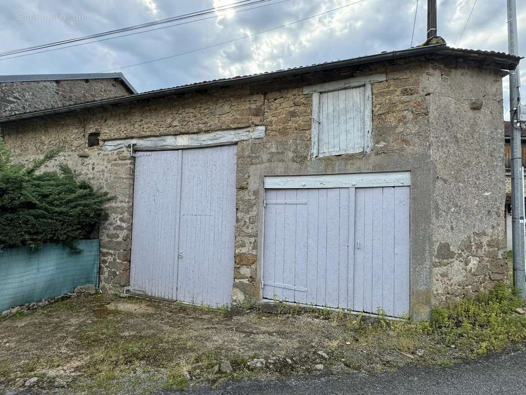 Maison à BESSINES-SUR-GARTEMPE