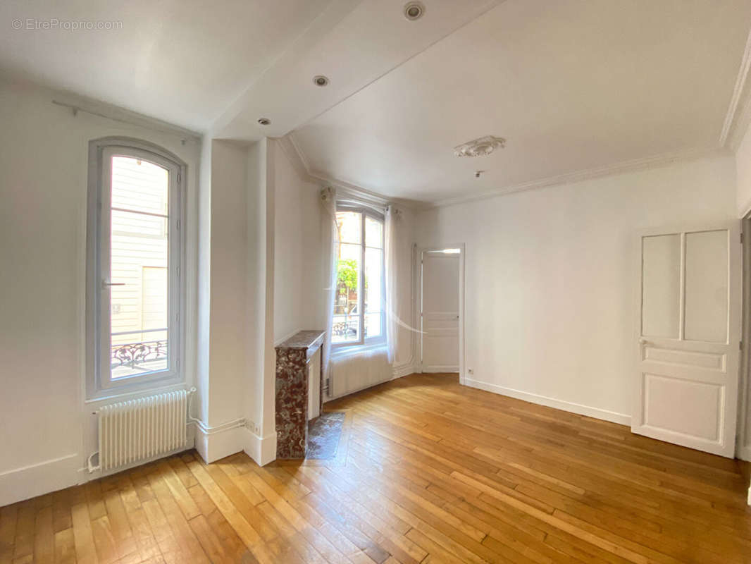 Appartement à ASNIERES-SUR-SEINE