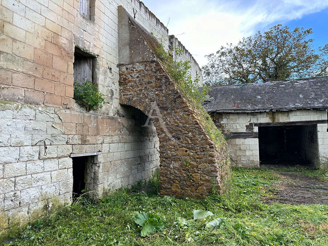 Maison à LA MENITRE