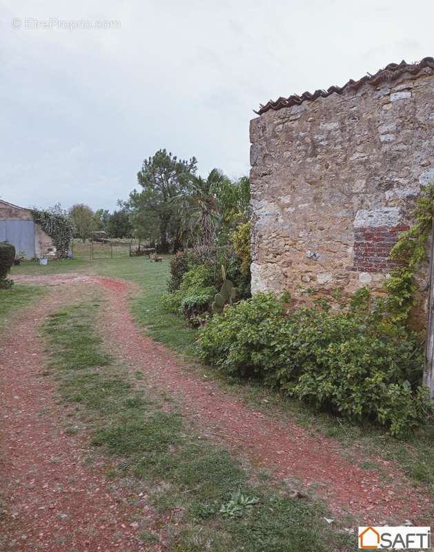 Photo 8 - Maison à SAINT-MARTIN-DES-FONTAINES