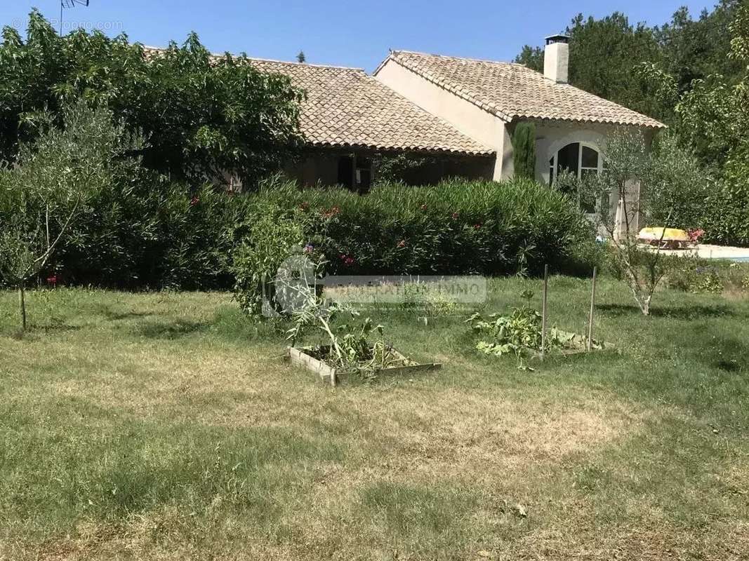 Maison à EYGALIERES