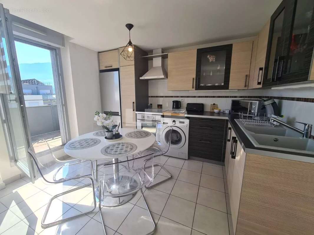 Appartement à AIX-LES-BAINS