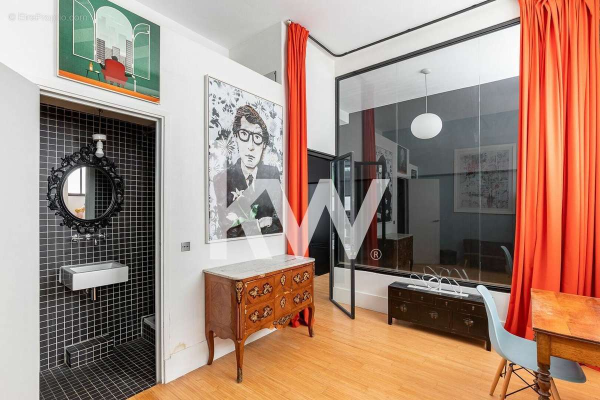 Appartement à PARIS-11E