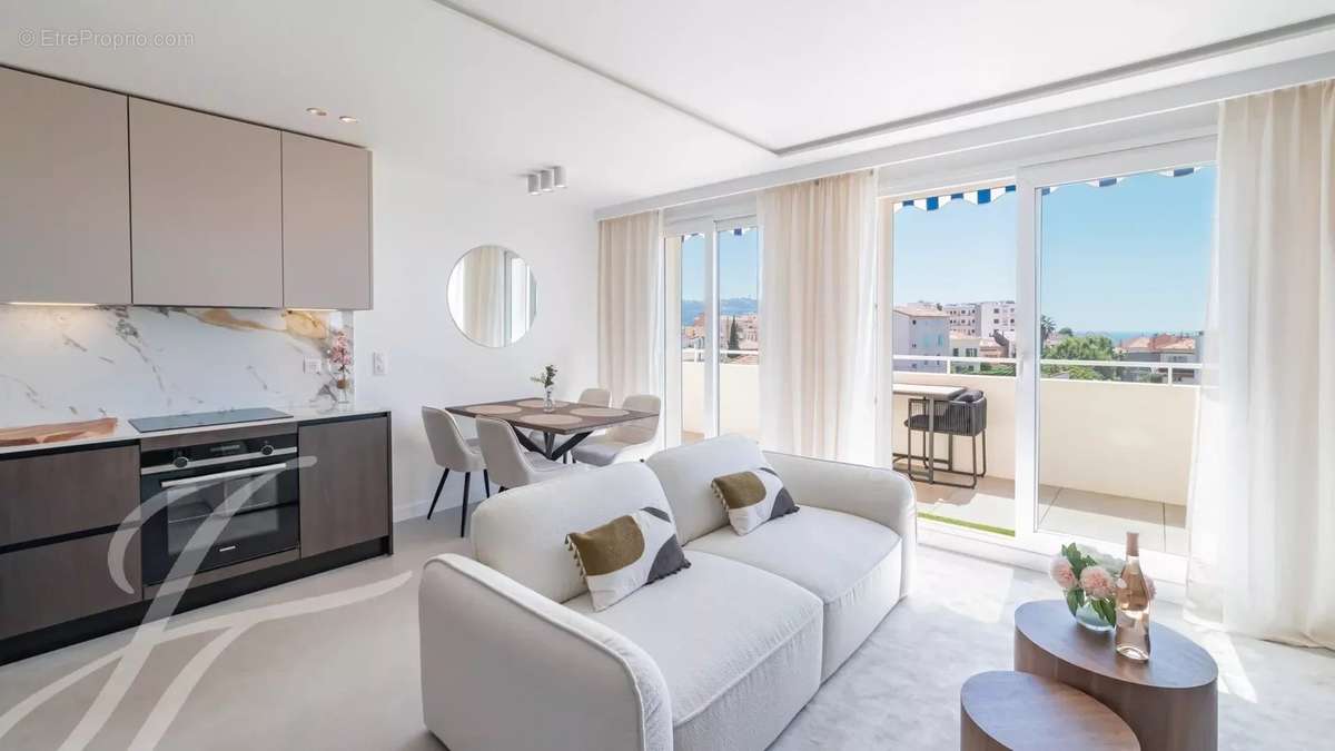 Appartement à CANNES