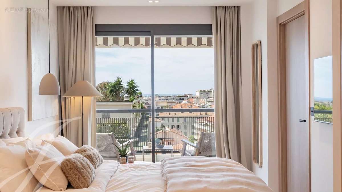 Appartement à CANNES