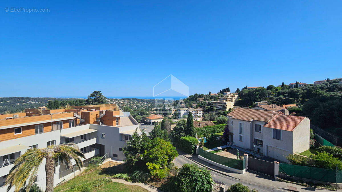 Appartement à VENCE