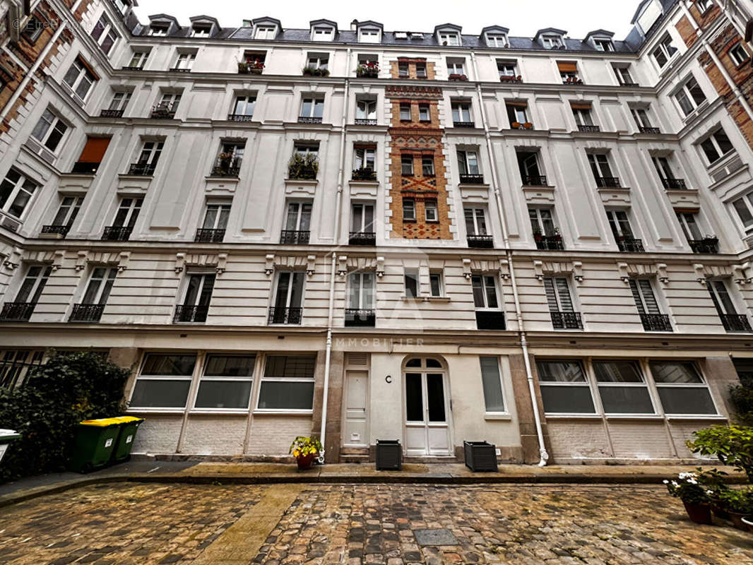 Appartement à PARIS-11E