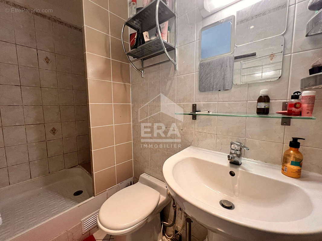 Appartement à PARIS-11E