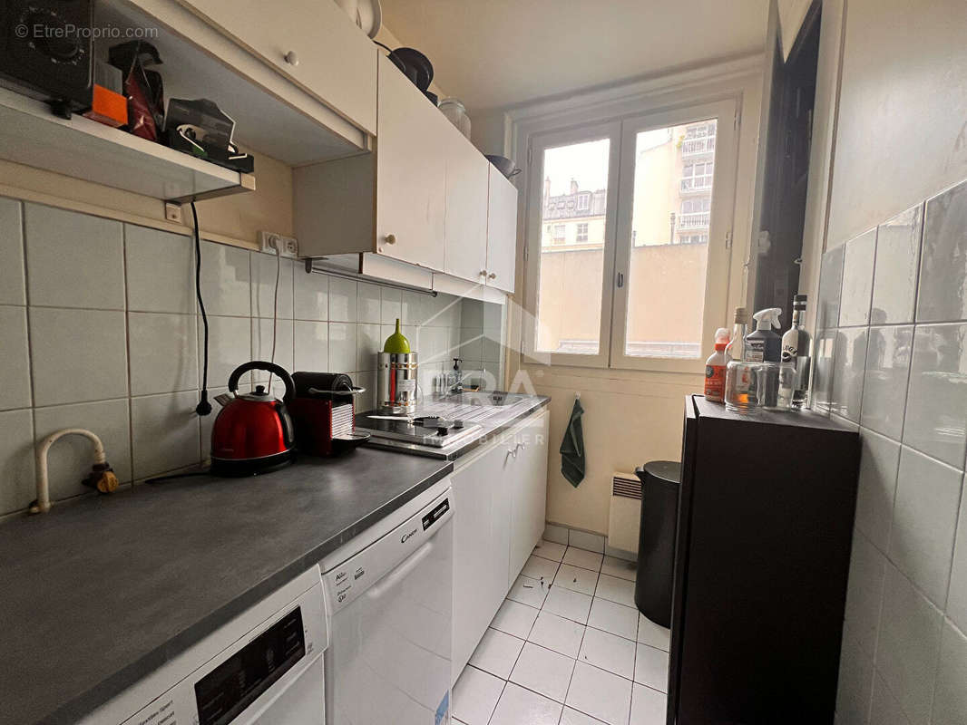 Appartement à PARIS-11E