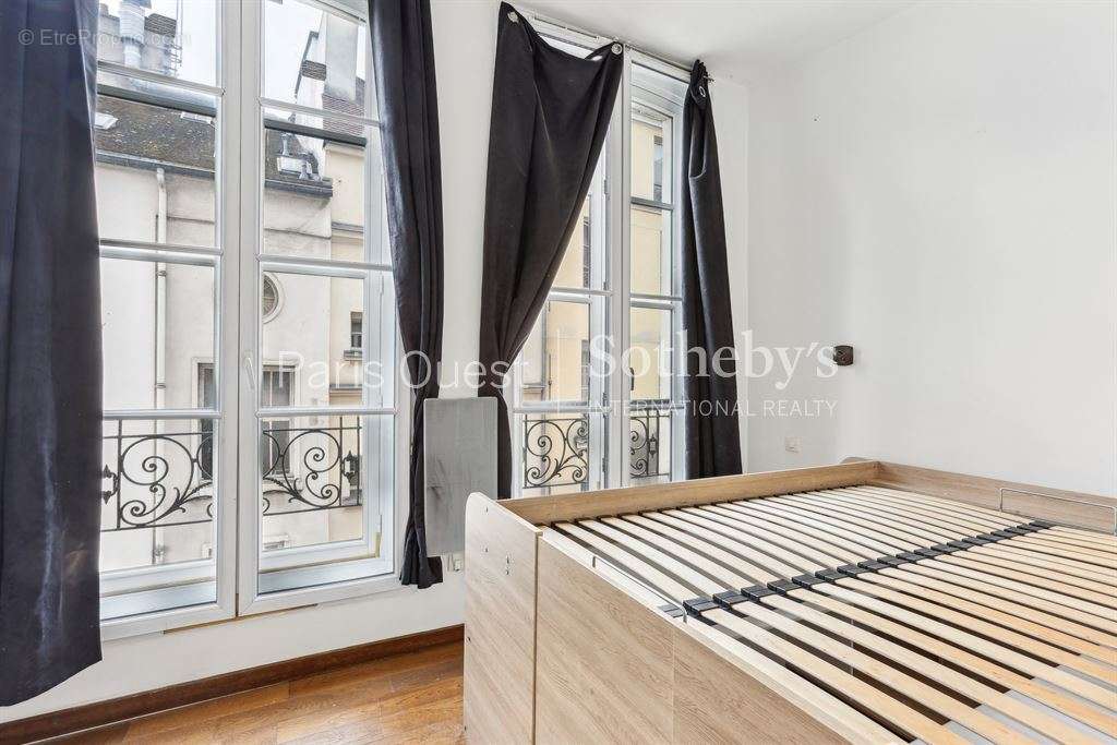 Appartement à PARIS-4E