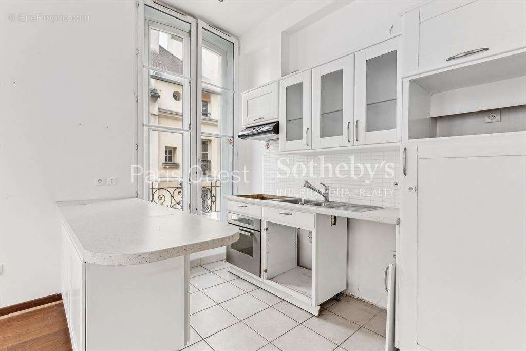 Appartement à PARIS-4E