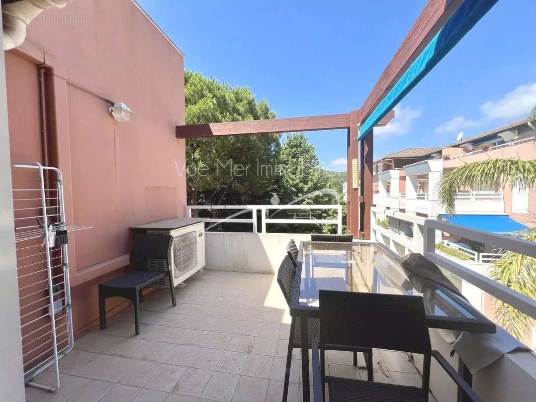 Appartement à LE LAVANDOU