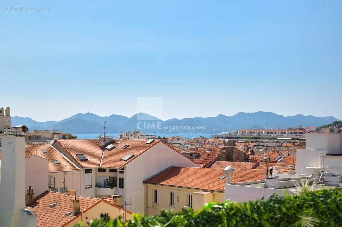 Appartement à CANNES