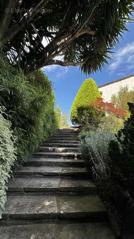 Maison à VENCE