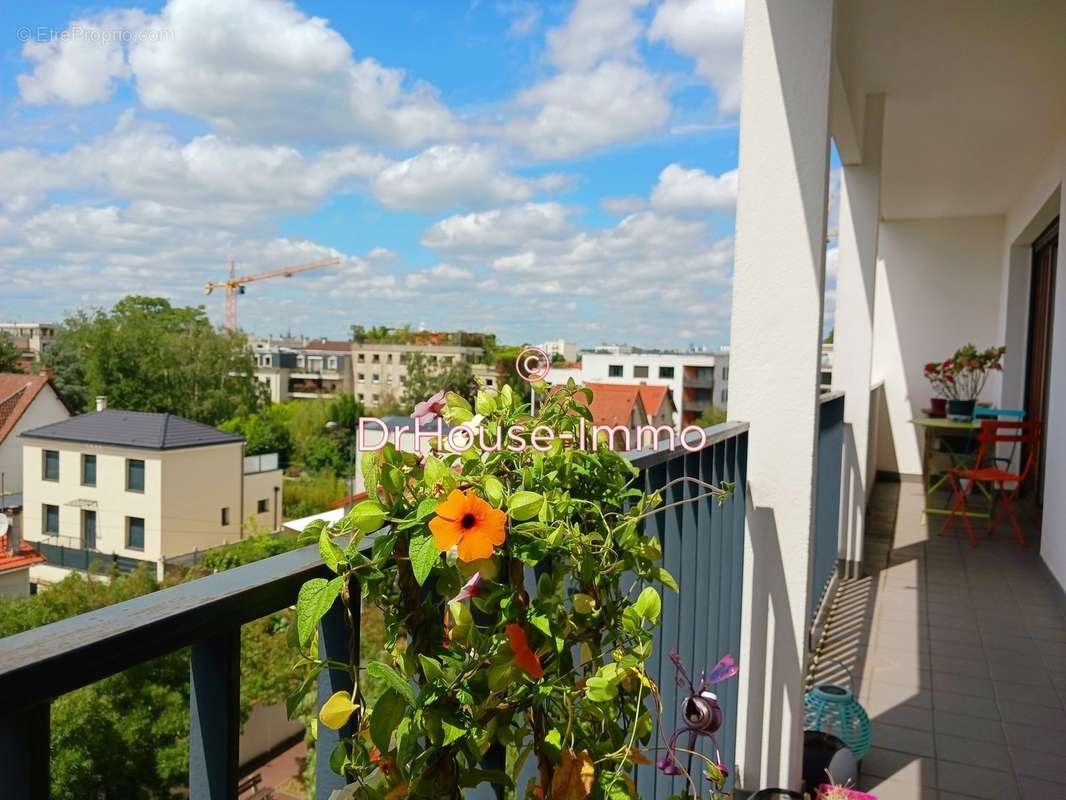 Appartement à SAINT-MAUR-DES-FOSSES