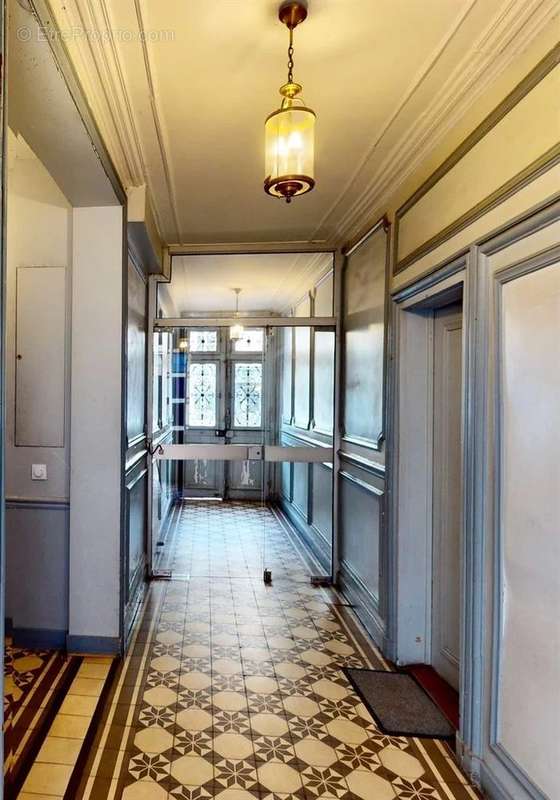 Appartement à VERSAILLES