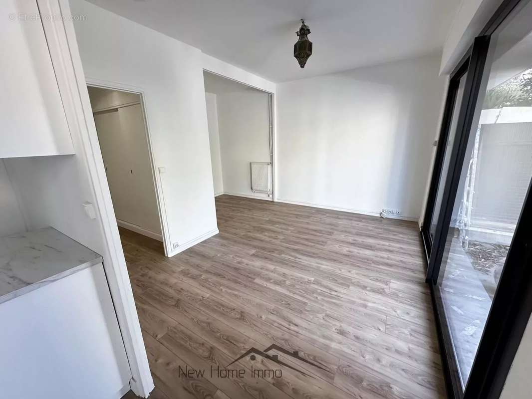 Appartement à MARSEILLE-7E