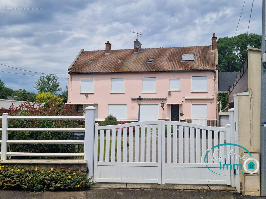 Maison à HARBONNIERES