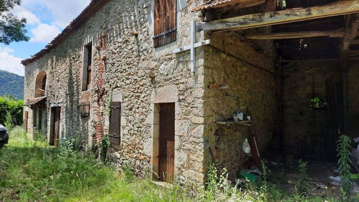 garage de la grange  - Maison à CAHORS