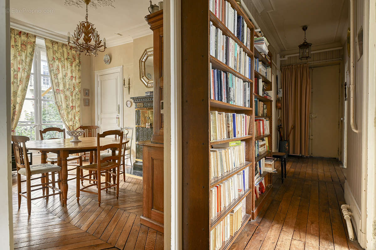 Appartement à VERSAILLES