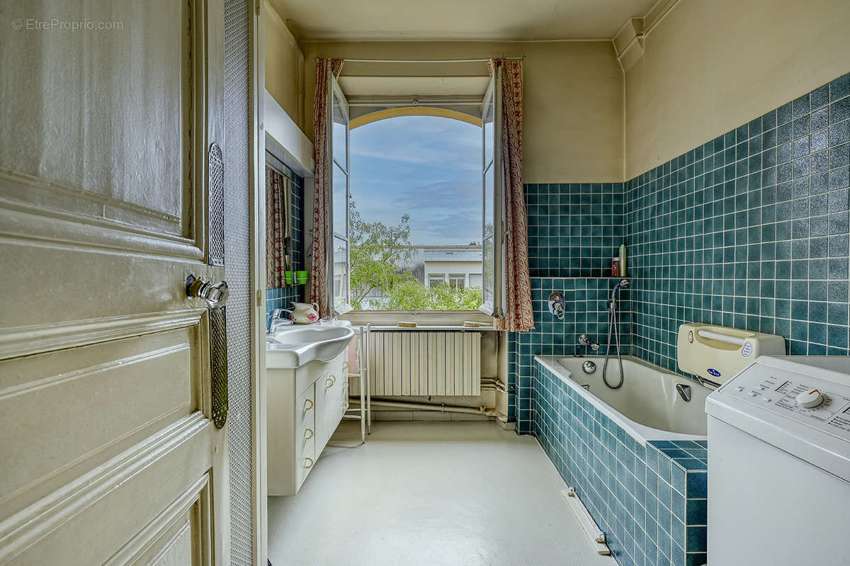 Appartement à VERSAILLES