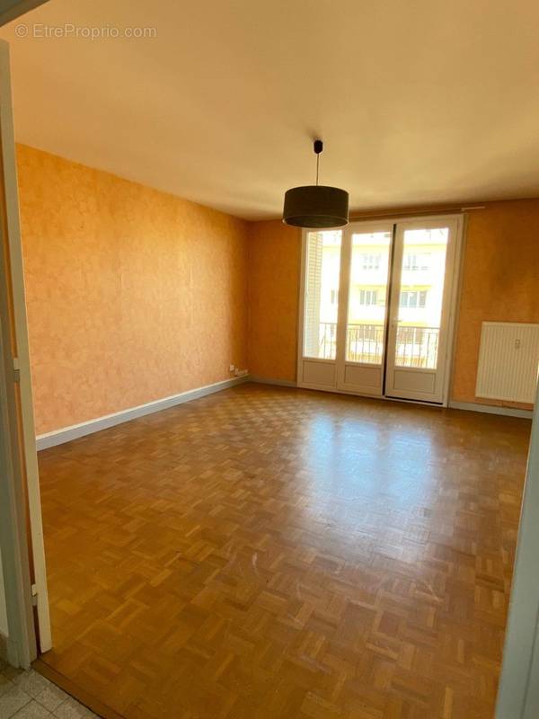 Appartement à VALENCE