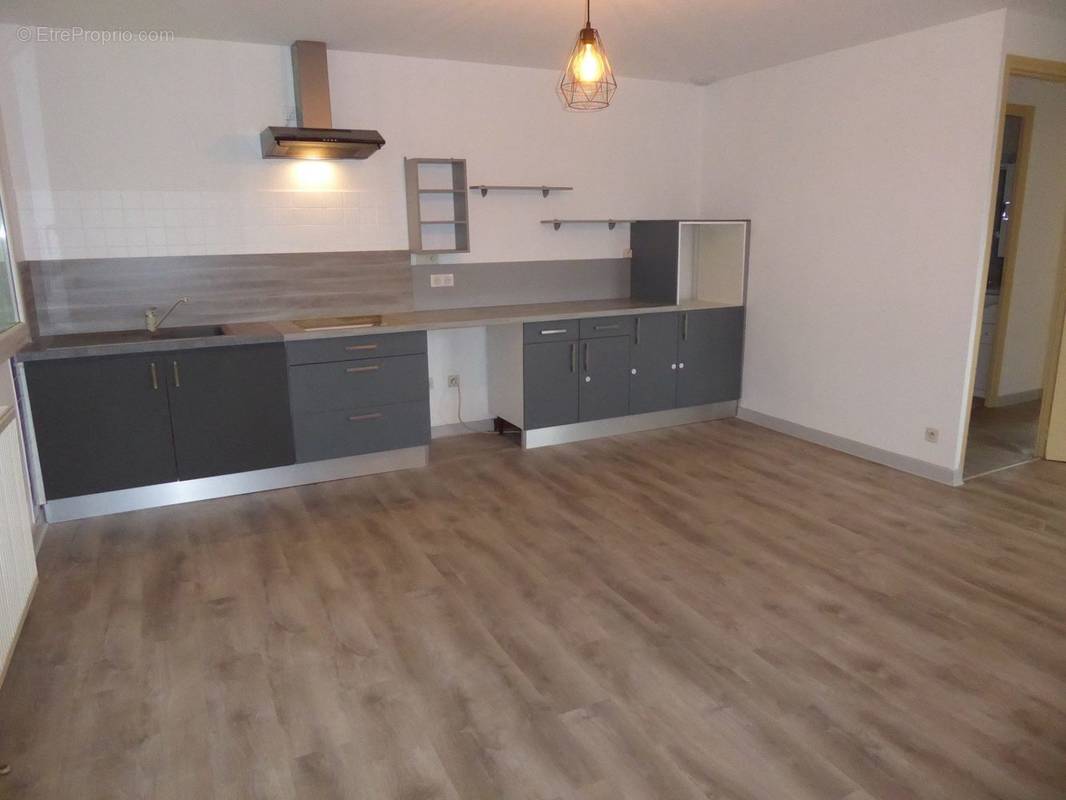 Appartement à VALS-LES-BAINS