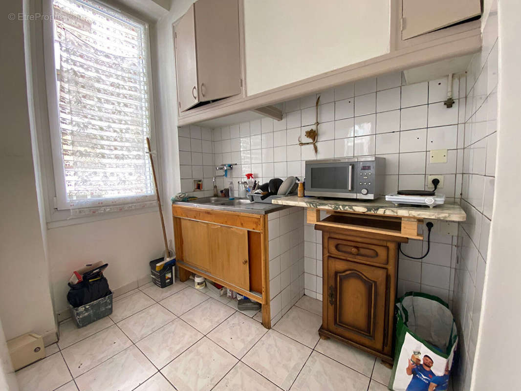 Appartement à MARSEILLE-3E