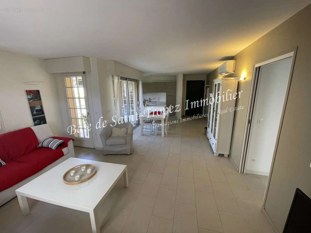 Appartement à SAINT-TROPEZ