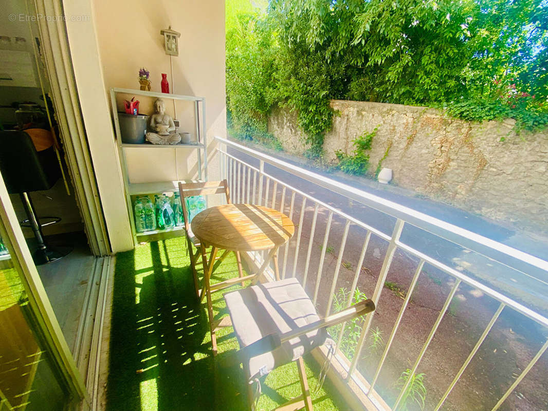 Appartement à LE CANNET