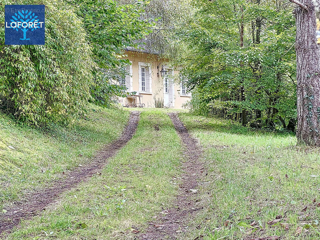 Maison à BERNAY