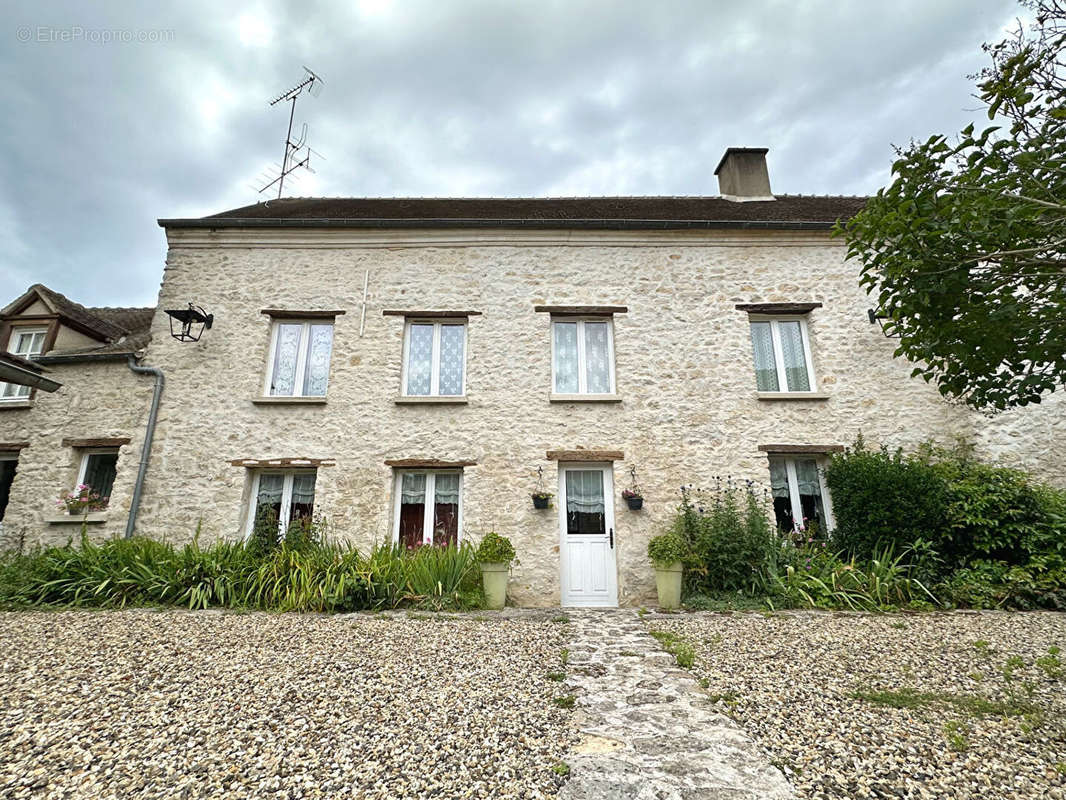 Maison à BOREST