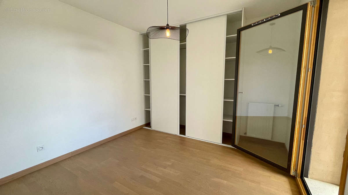 Appartement à LYON-9E