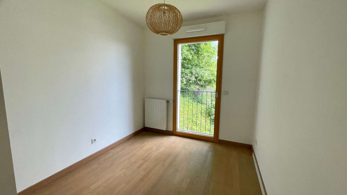 Appartement à LYON-9E