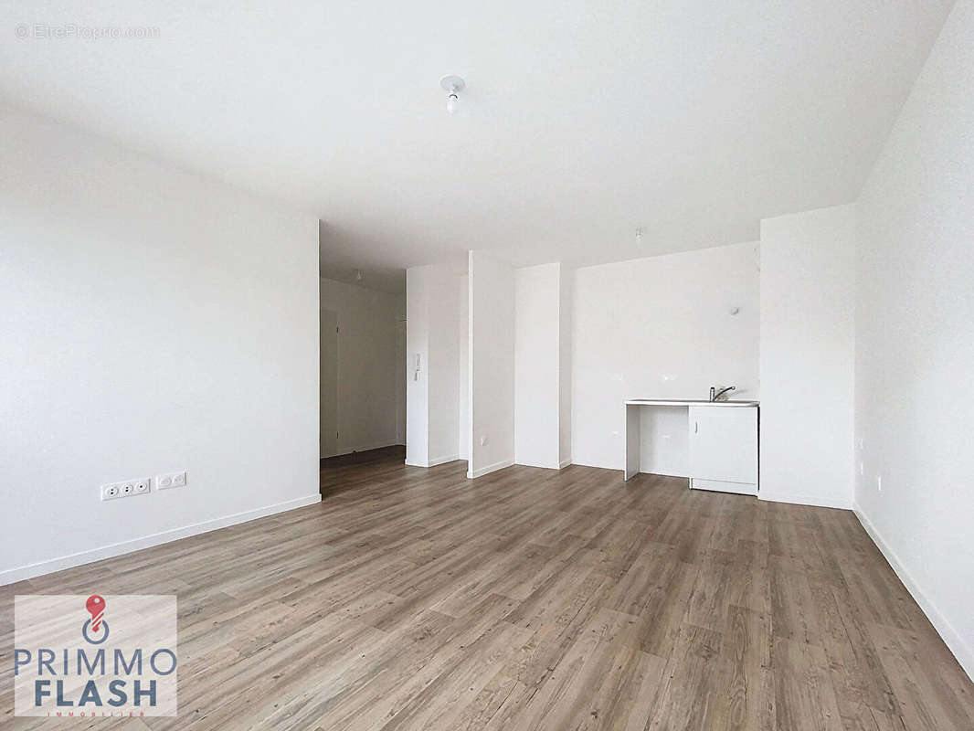 Appartement à AUBERVILLIERS