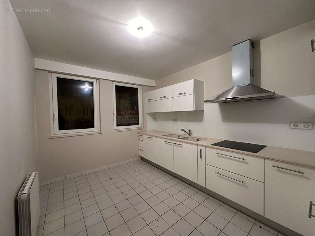 Appartement à DEVILLE-LES-ROUEN