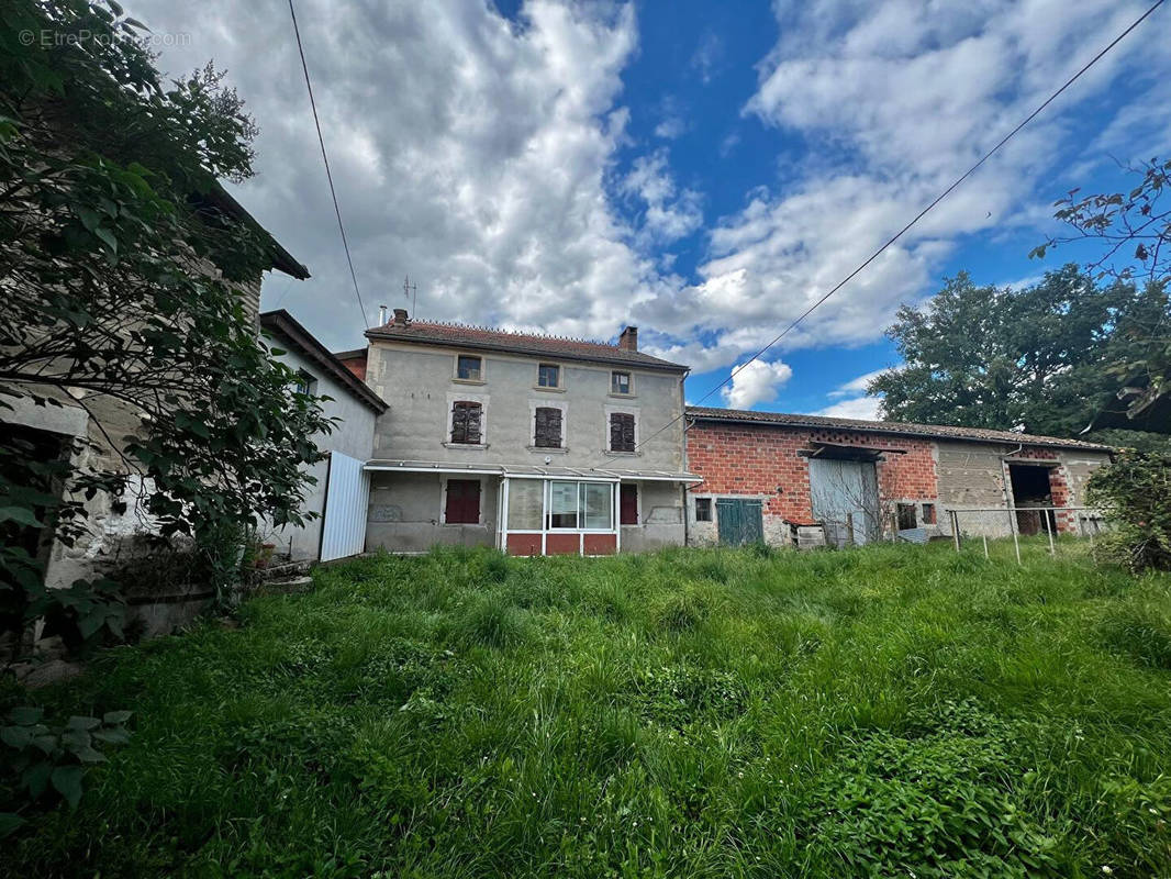 Maison à ORLEAT