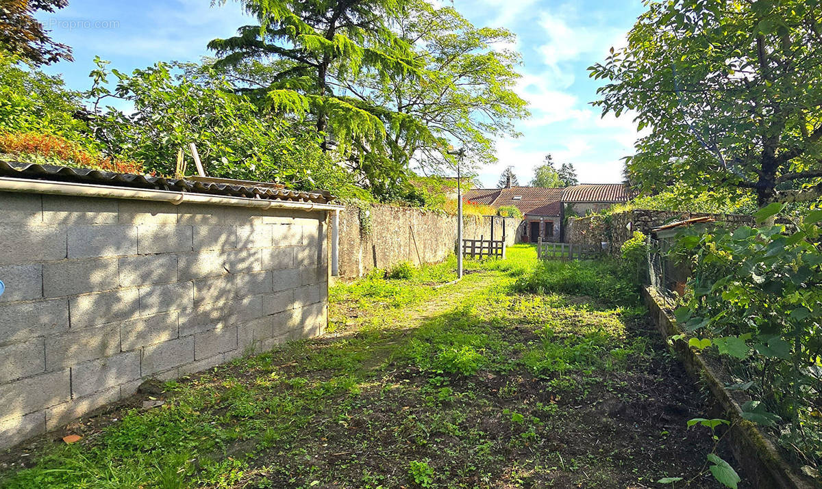 Maison à CHATEAU-THEBAUD