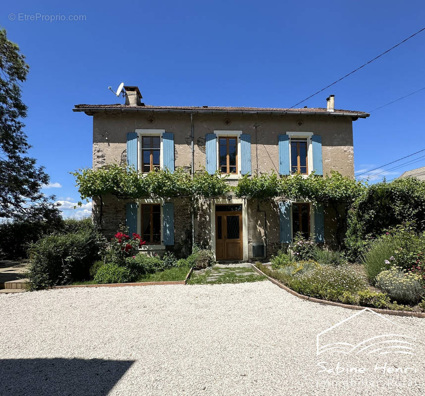 Maison à MIRANDOL-BOURGNOUNAC