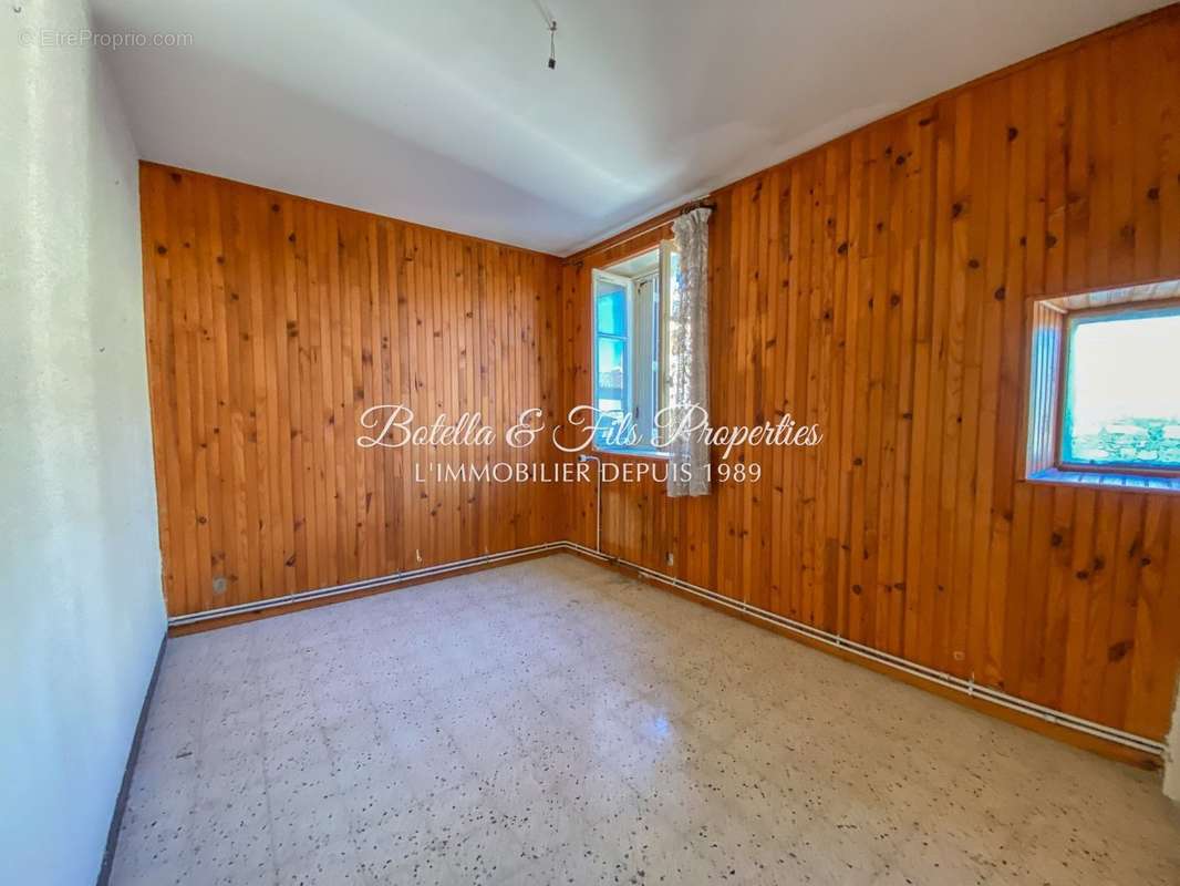 Appartement à VALLON-PONT-D&#039;ARC