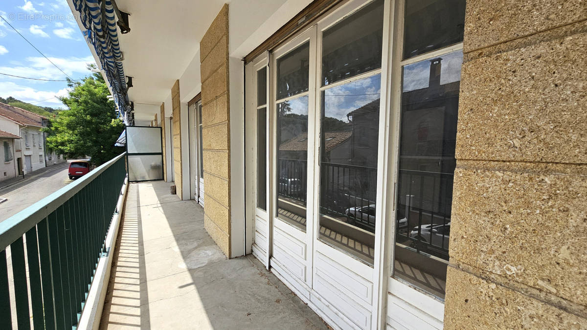 Appartement à NIMES