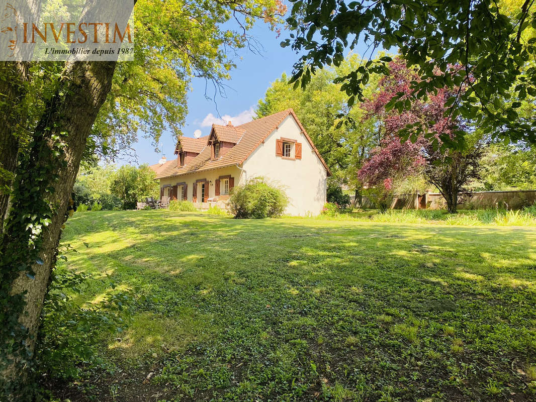 Maison à SAINT-BOHAIRE