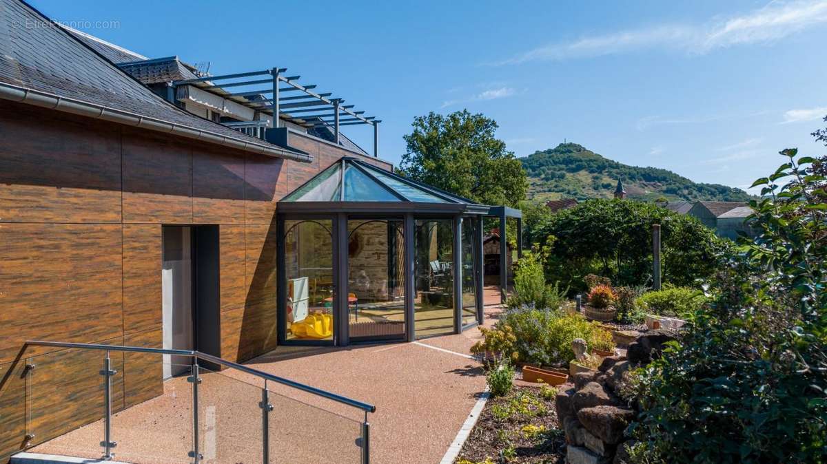 Maison à SAINT-CHRISTOPHE-VALLON