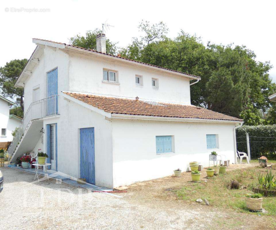 Appartement à CARCANS