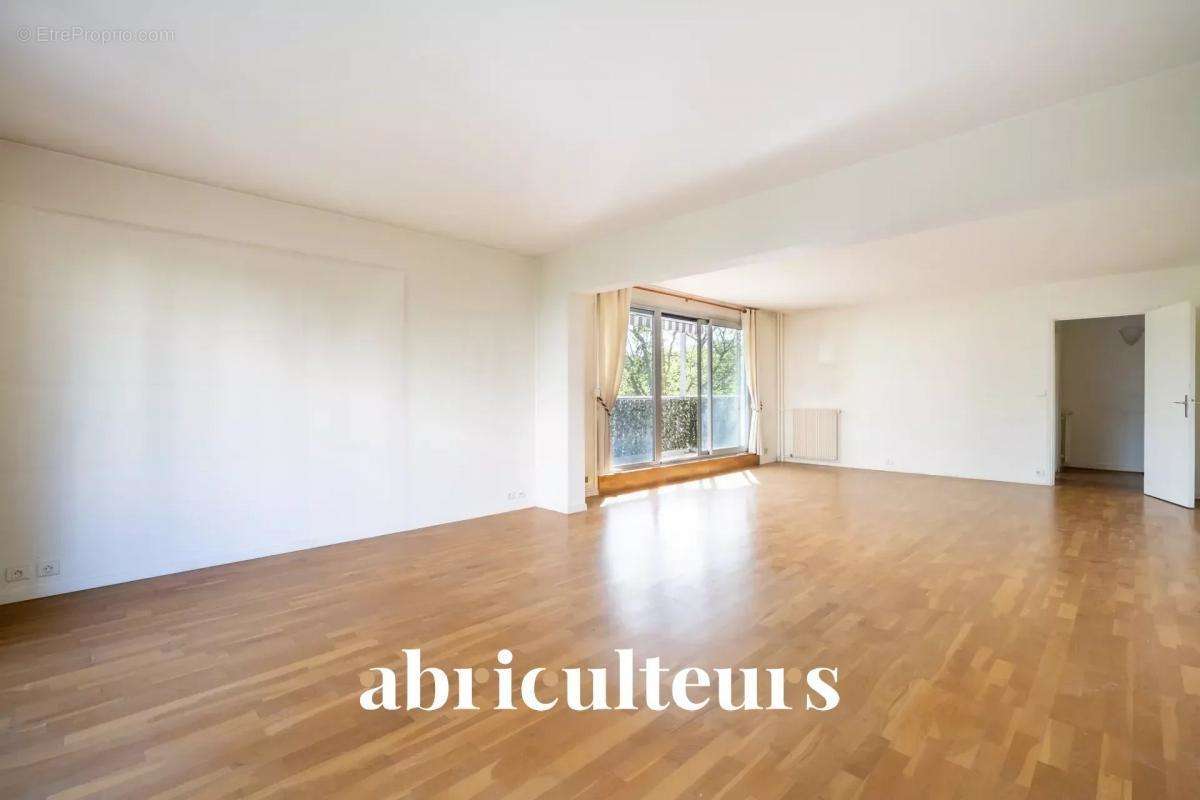 Appartement à SAINT-CLOUD