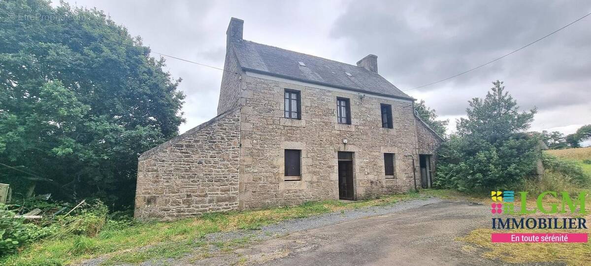 Maison à PLOUNERIN