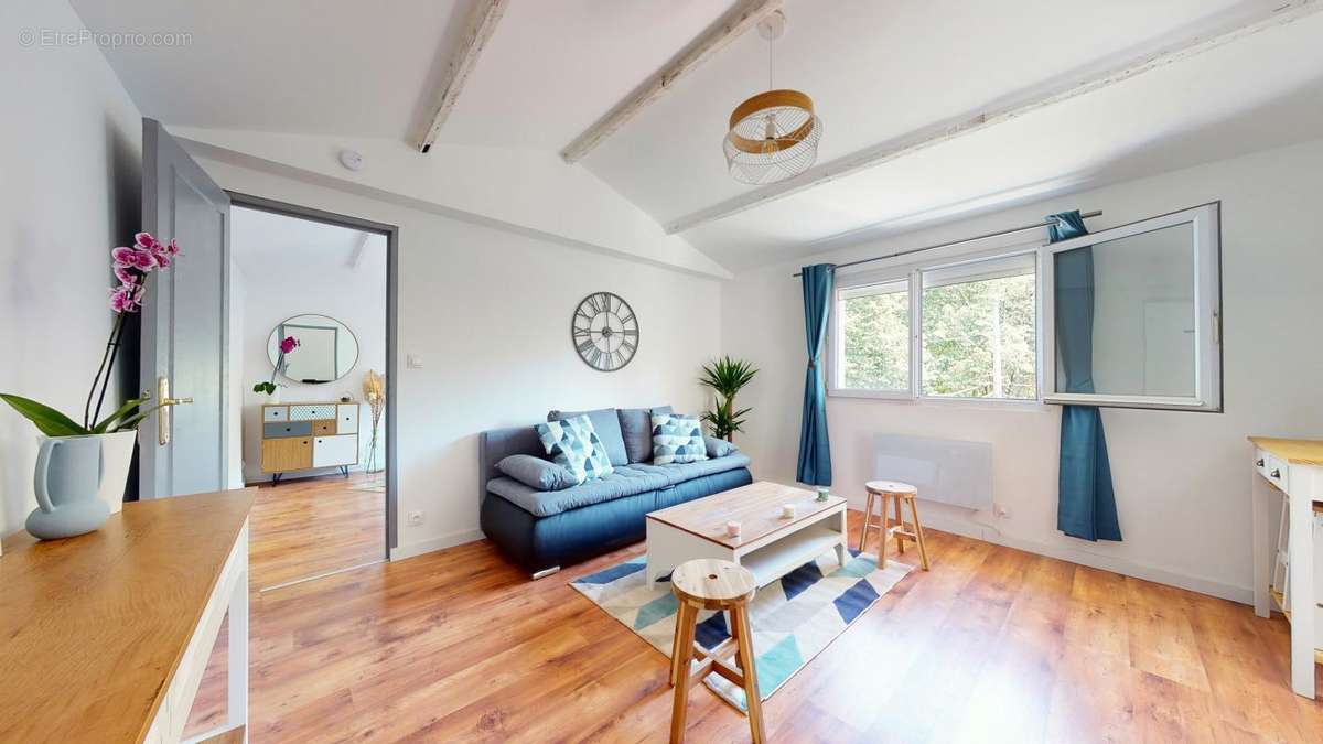 Appartement à VITRY-SUR-SEINE