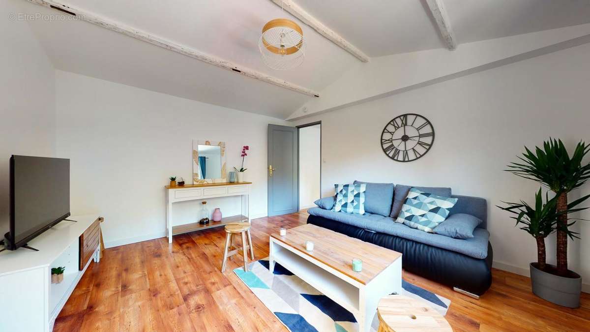 Appartement à VITRY-SUR-SEINE