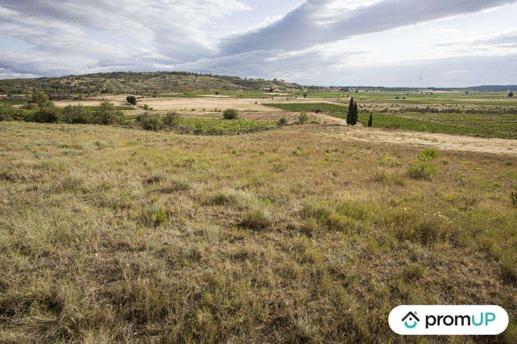 Terrain à FABREZAN